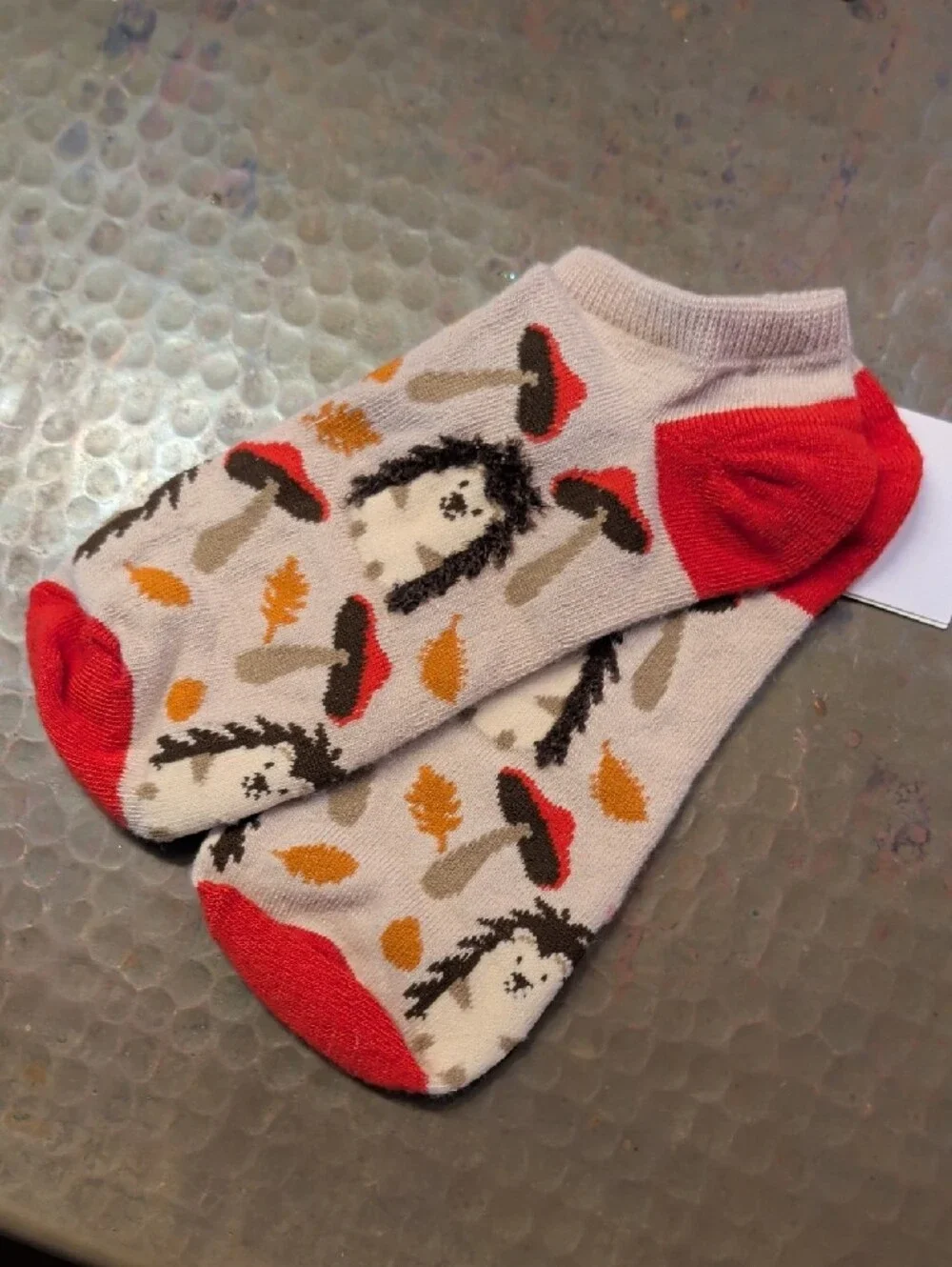 Cute Hedgehog Mushroom Xhilaration Low-Cut Socks Sz 4-10